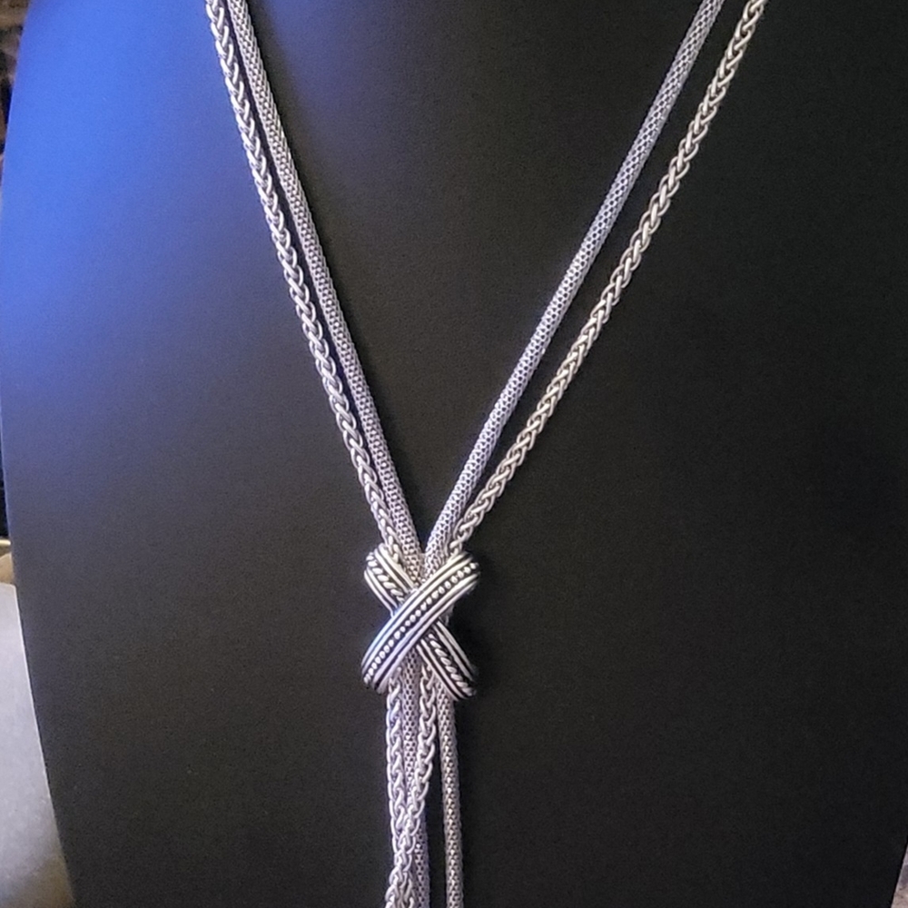 Chic Silver Braided Necklace